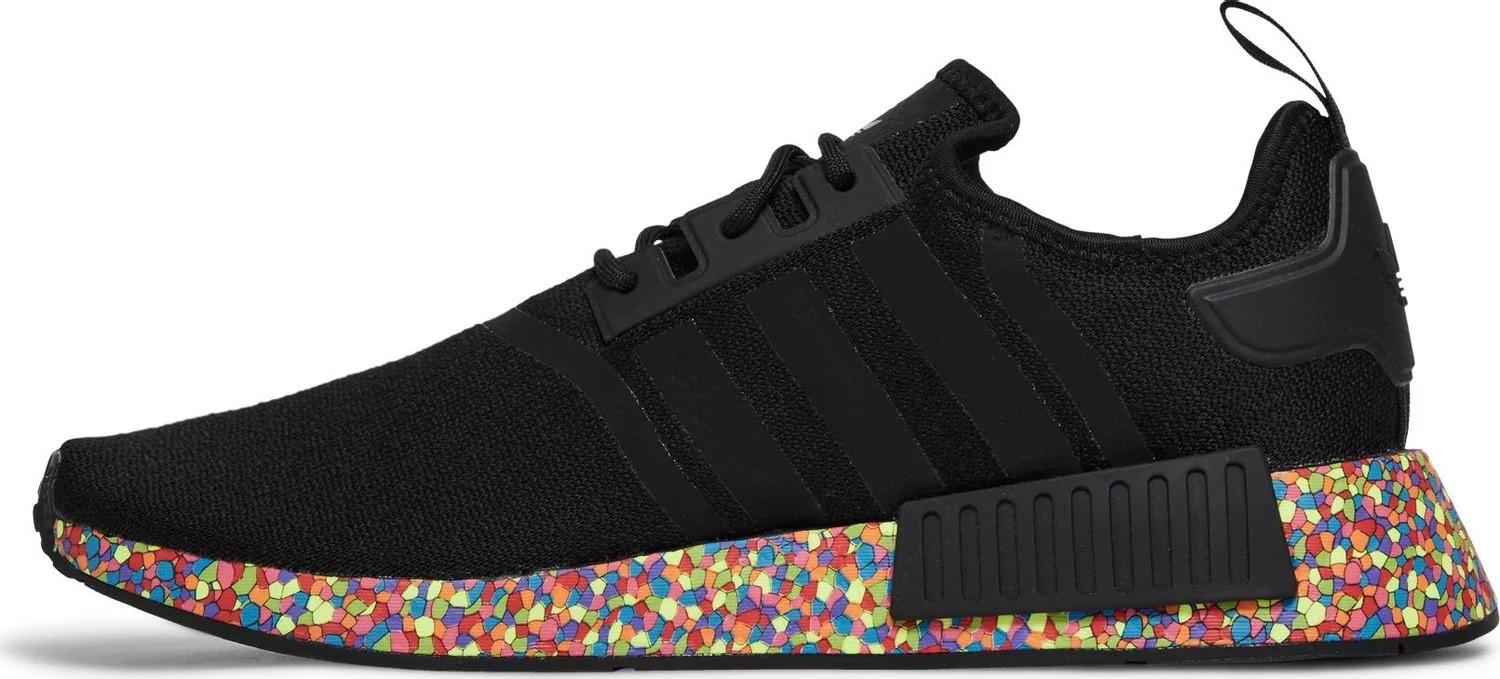 adidas-nmd-r1-mosaic-boost