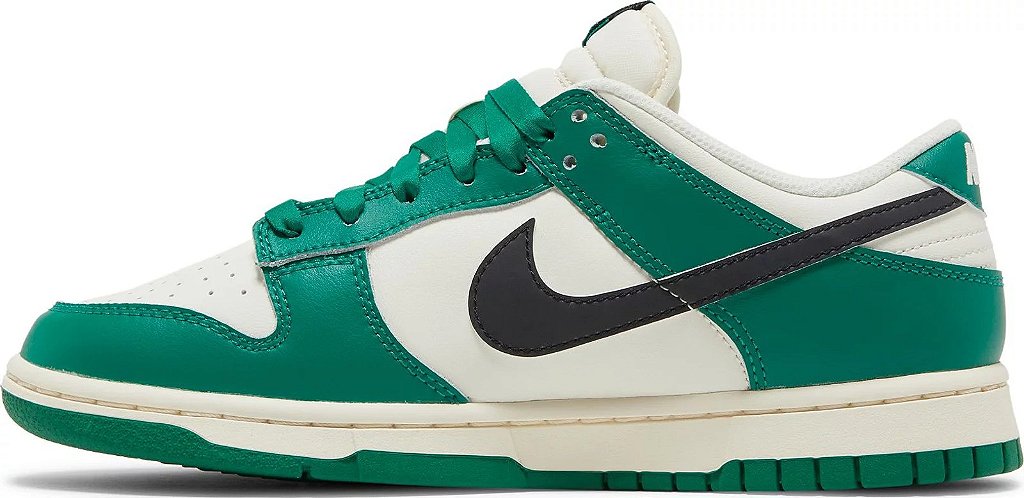 nike-dunk-low-se-lottery-pack-malachite-green